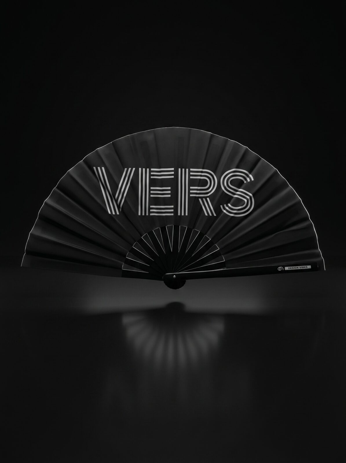 Festival Fan “VERS” in black – statement for Rave & CSD