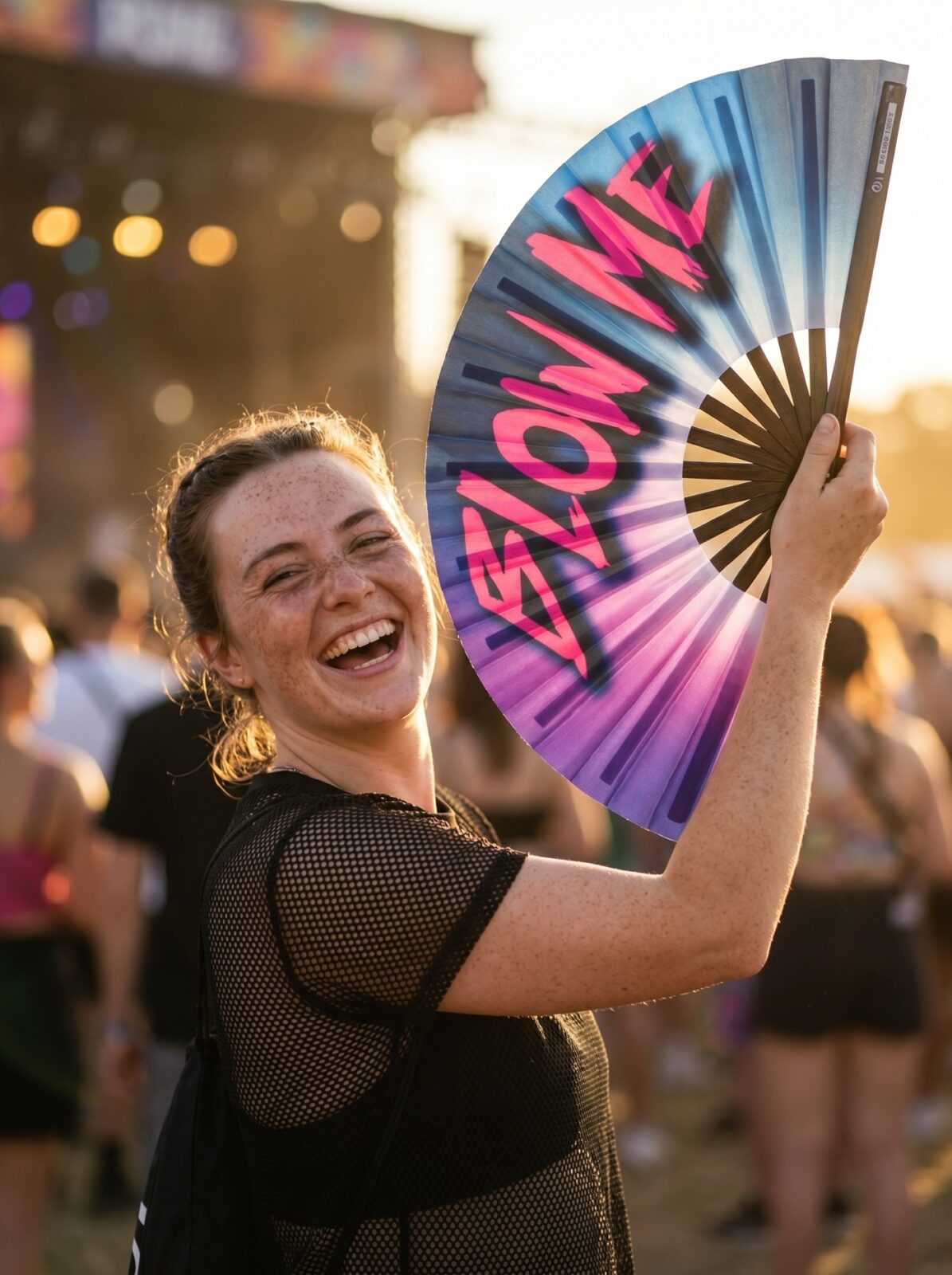 BLOW ME” Festival Fan in purple-blue – Rave & CSD accessory – View 3