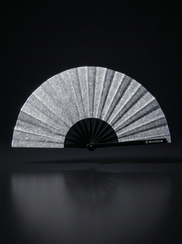 Festival Fan Silver Glitter – Sparkling Rave & Pride Accessory