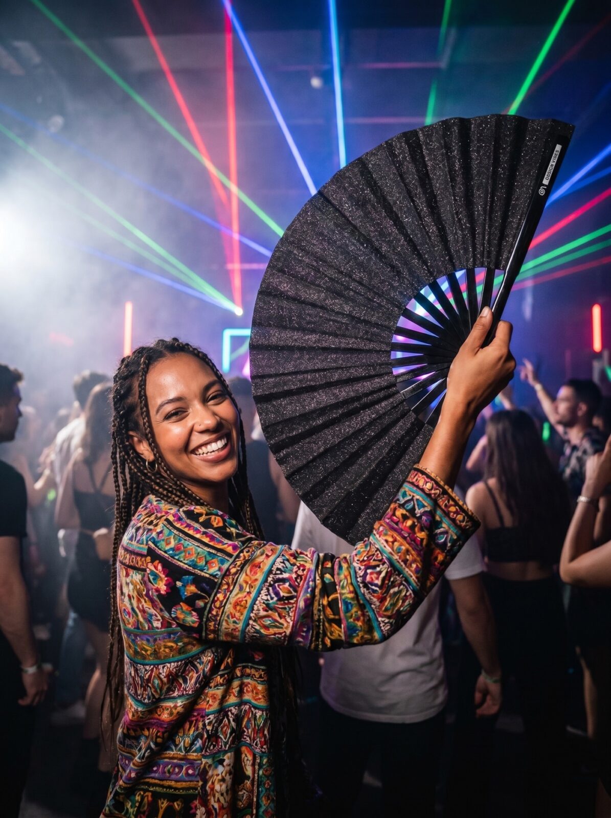 Festival Fan Black Glitter – Elegant Rave & Pride Accessory – View 2