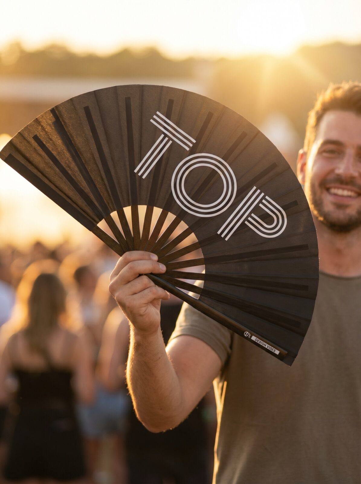 Festival Fan “TOP” in black – Rave & Pride statement – View 3