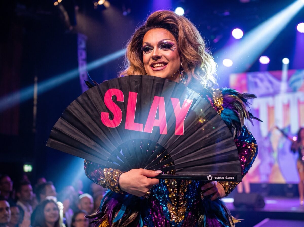 “SLAY” Festival Fan in Black/Pink, CSD & Rave Accessory, View 5